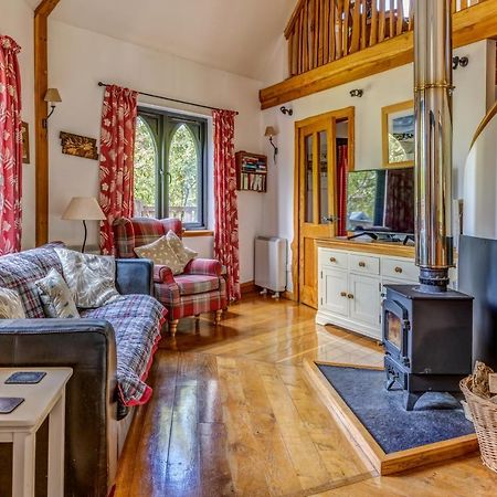 Villa Kinlochlaich Tree House Appin Esterno foto