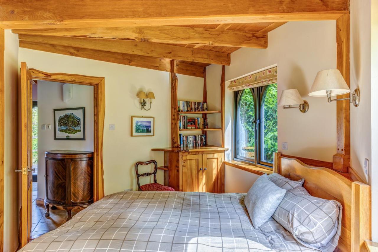 Villa Kinlochlaich Tree House Appin Esterno foto
