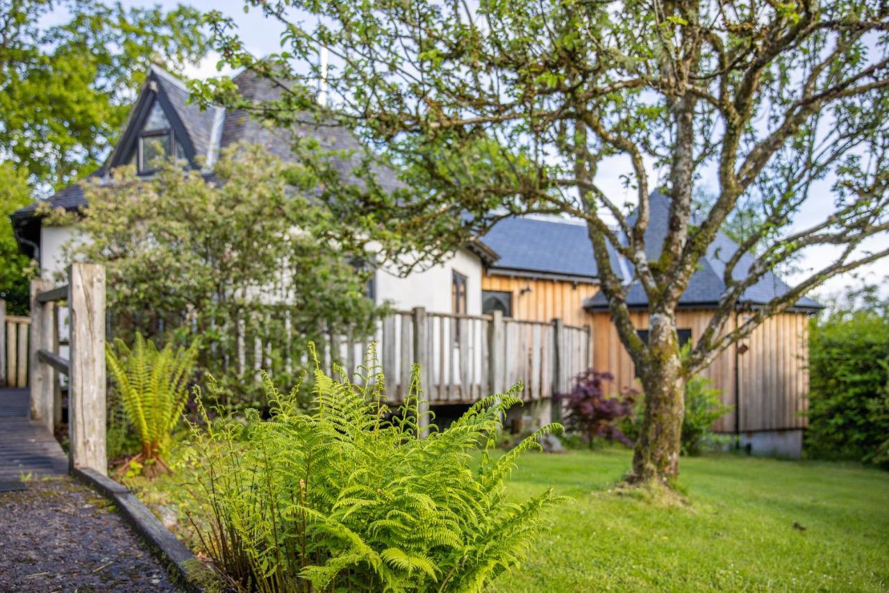 Villa Kinlochlaich Tree House Appin Esterno foto